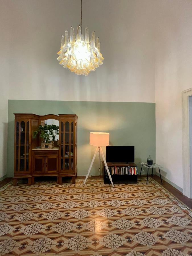 4 Balconi House-Appartamento Salentino Nel Centro Di Lecce Exterior photo